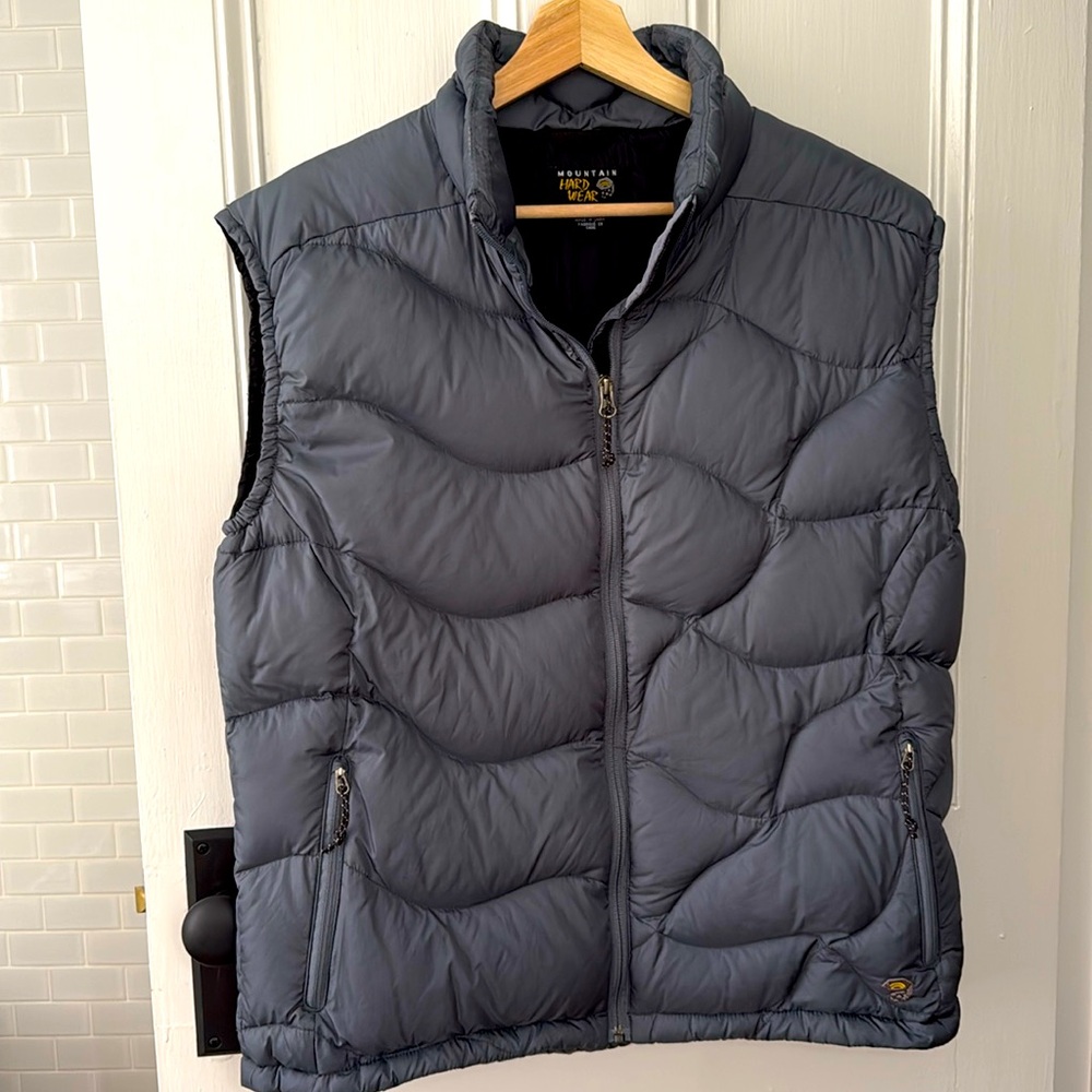 Mountain Hardwear Womens Size M 650 Down Nylon Puffer Vest Black